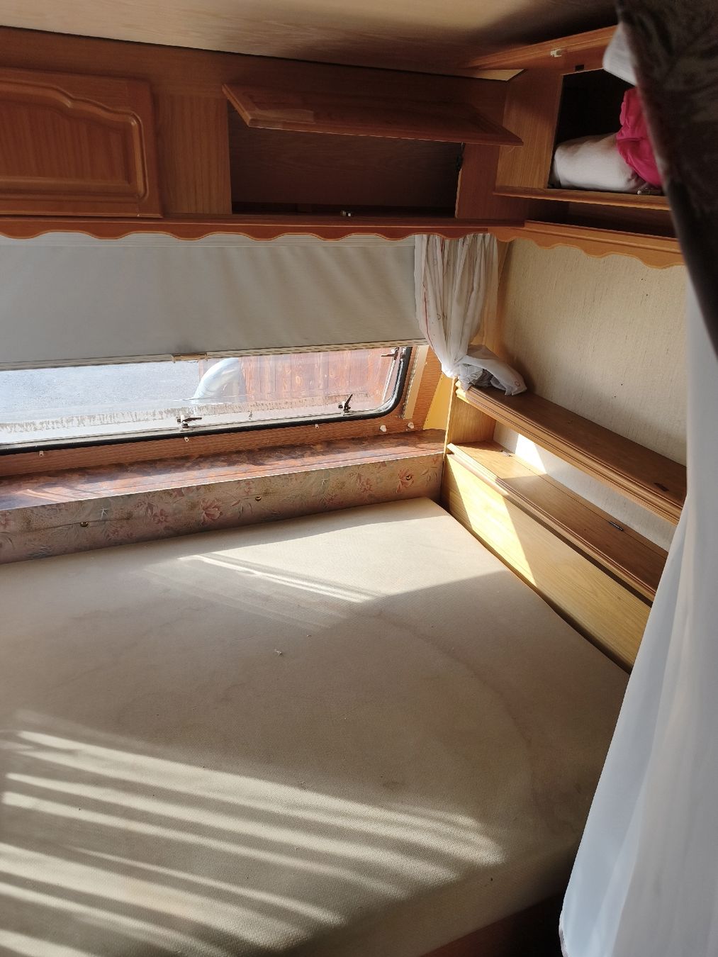 Tabbert Véhicules de camping: Caravane Tabbert 515 – Défectueux à Randogne par xbe_8yvp 8