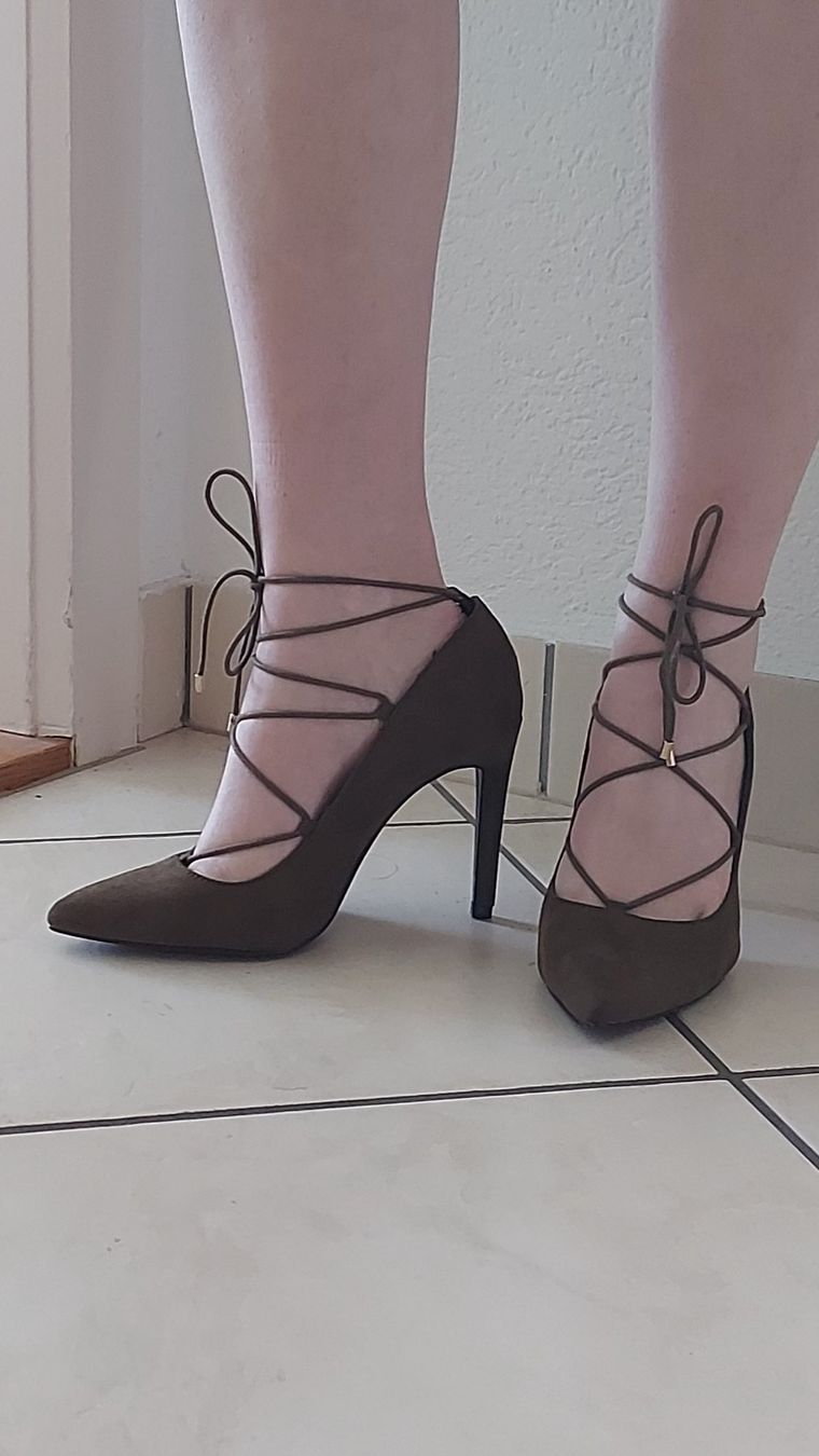 Scarpe da donna: High Heels – Nuovo (secondo la descrizione) da Sion venduto da aud_7pxl 7