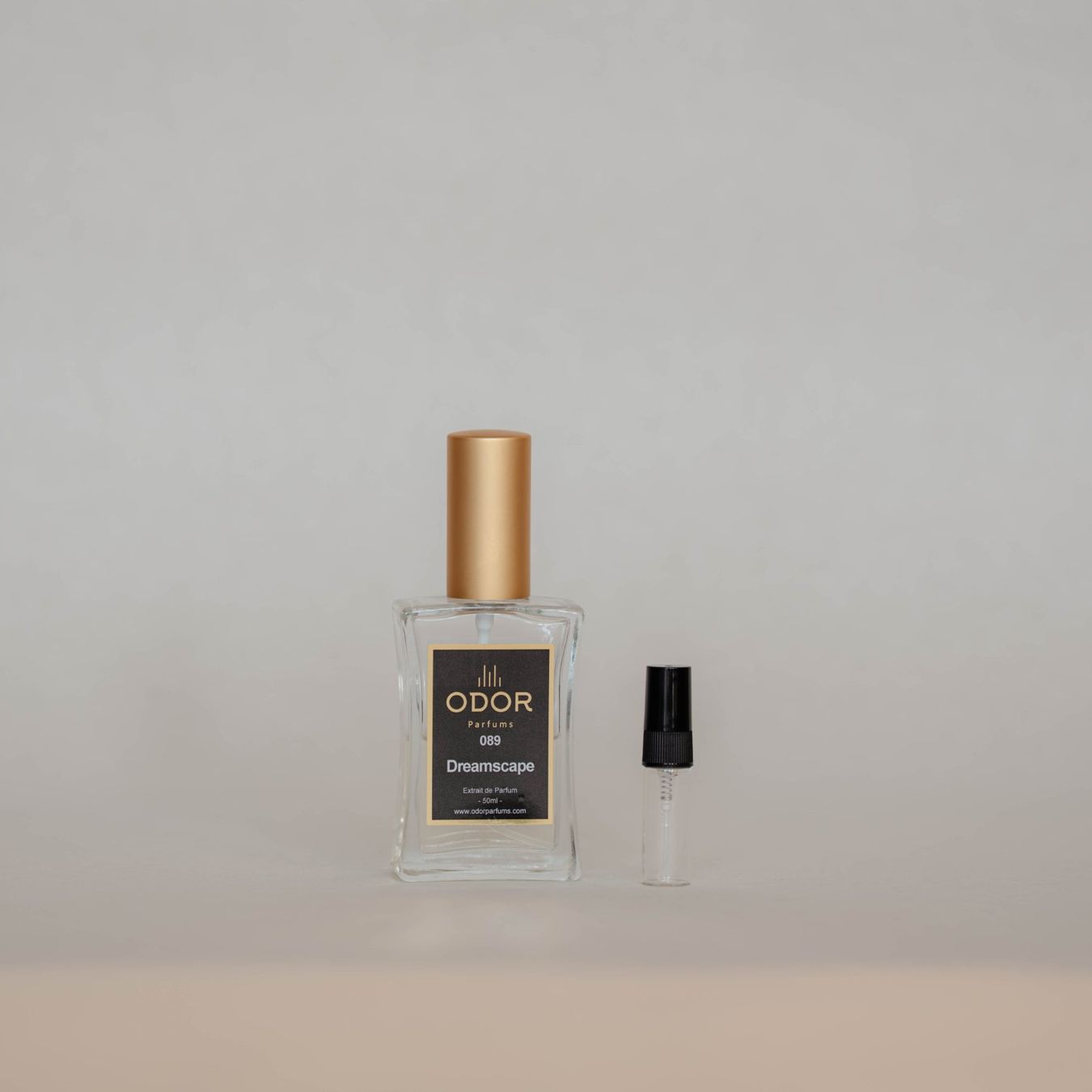 Profumi & Eau de Toilette: ODOR - Dreamscape (Extrait de Parfum) (LV Imagination) – Nuovo (secondo la descrizione) da Berikon venduto da febreeze89
