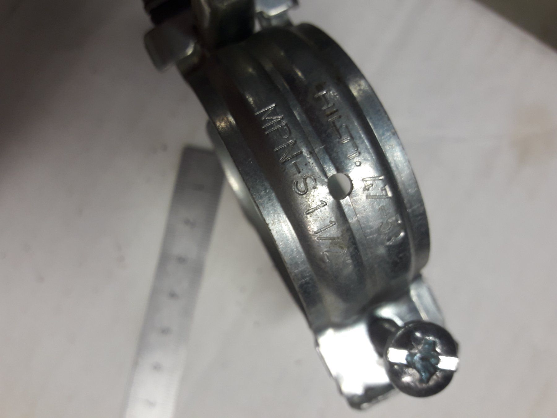 Supporti a parete: Rohrhalter D47-53 – Nuovo (secondo la descrizione) da Beringen venduto da Hexe78 1