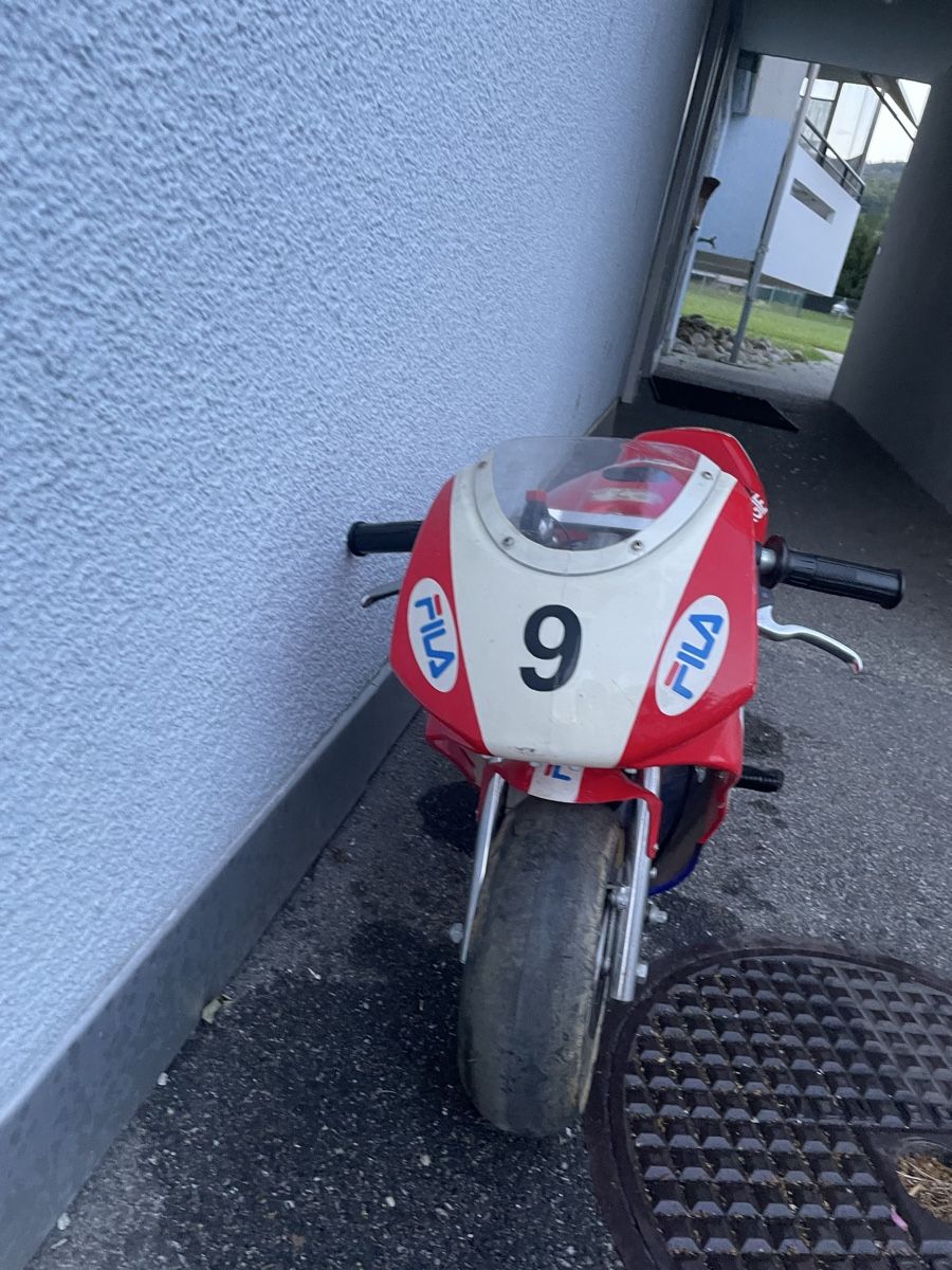 Mini Bike: Minibike 49cc – Usato da Aarburg venduto da aytg16