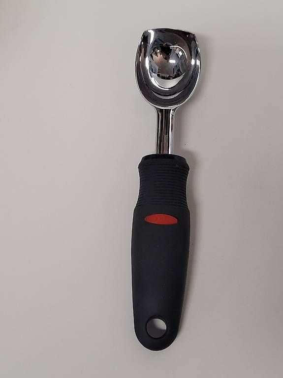 Oxo Küchengeräte: Eisportionierer OXO Glace Portionierer – Gebraucht aus Zofingen von Loop_ReSale