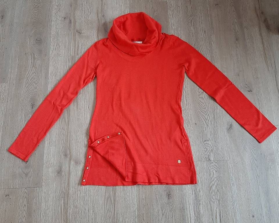 Esprit Pullover & Sweatshirts: Schöner Rollkragen-Pullover von Esprit rot Gr. S – Gebraucht aus Bütschwil von enzian008
