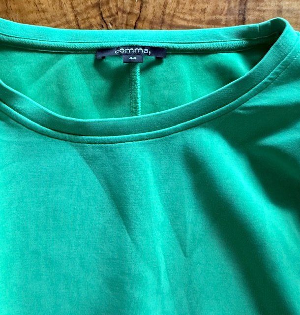 Comma T-shirt: COMMA SHIRT – Usato da Luzern venduto da 127064 1