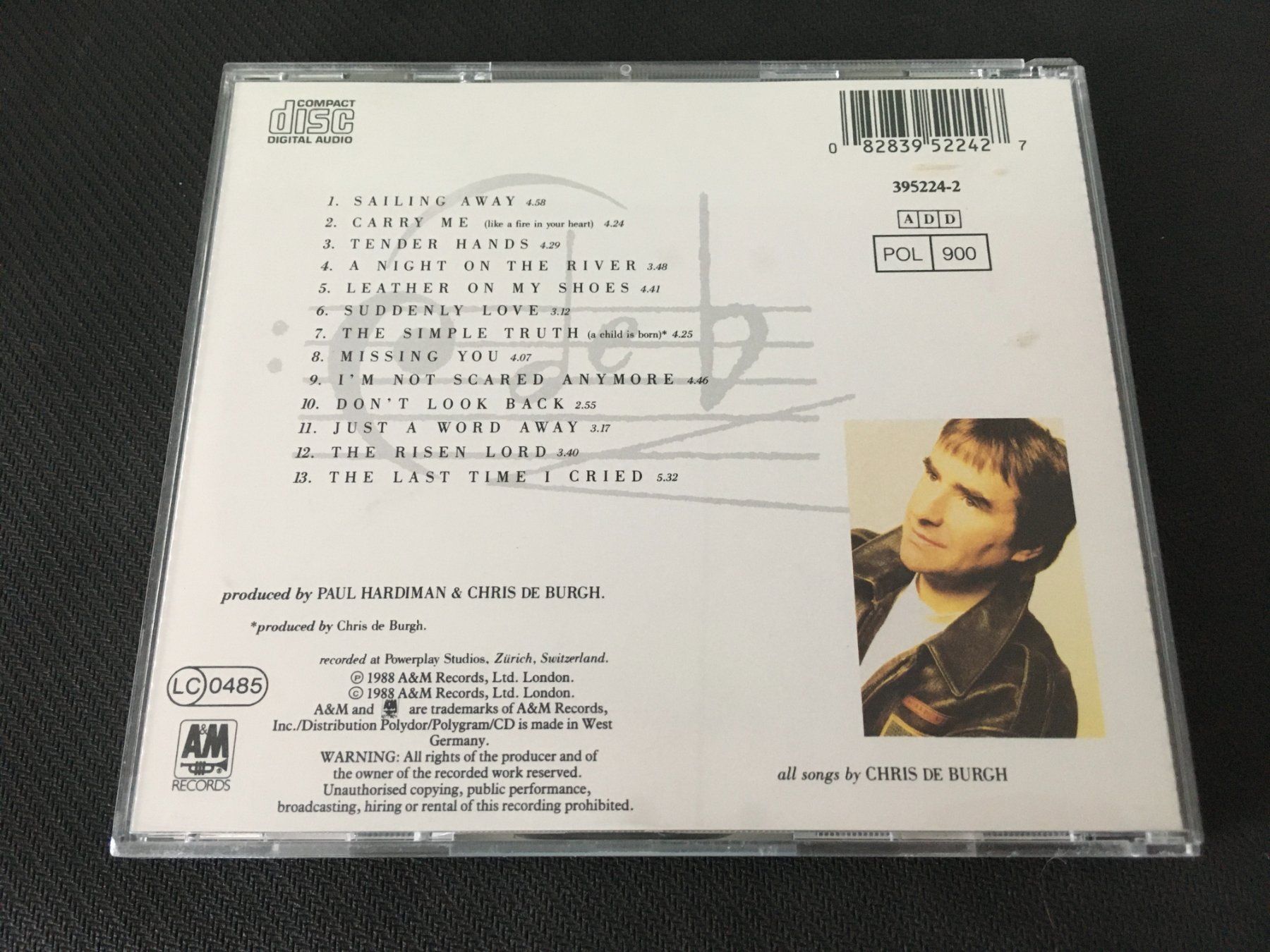 CDs: Chris the Burgh - Flying Colours -CD- – Gebraucht aus St.Gallen von MedienJoe 1