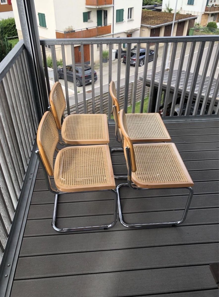 Chaises: Holz Freischwinger 4x – D'occasion à Fribourg par ann_l9b7 2