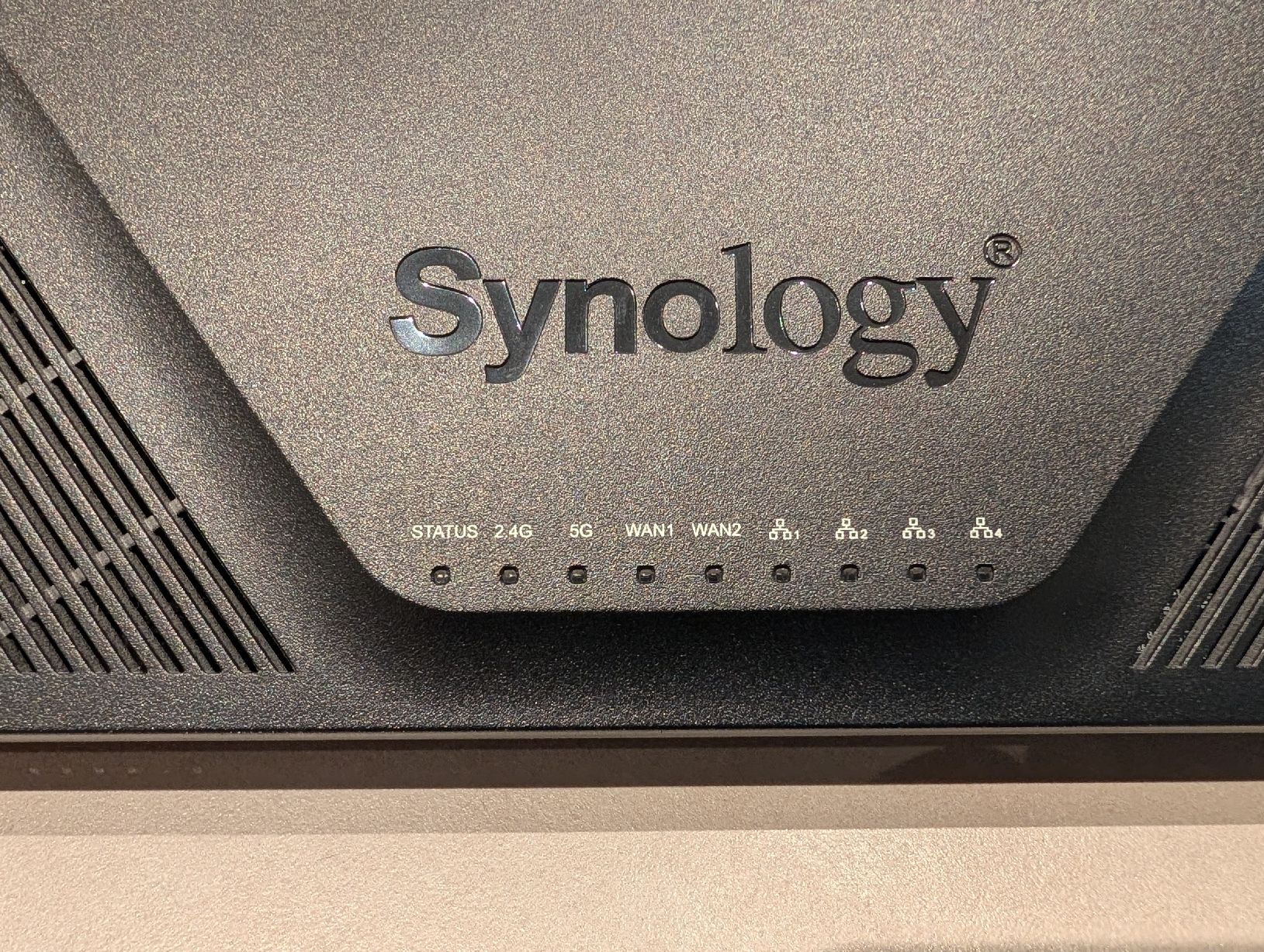 Synology Modem & Router: Synology Router RT2600ac gebraucht – Usato da Kottwil venduto da Stibbe77 3