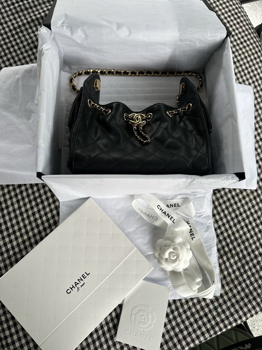 Chanel Borse da donna: Chanel 25 schwarz – Nuovo (secondo la descrizione) da Au ZH venduto da Luxbag