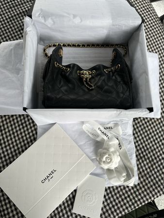 Chanel Handtasche schwarz Leder Damen Kette neu