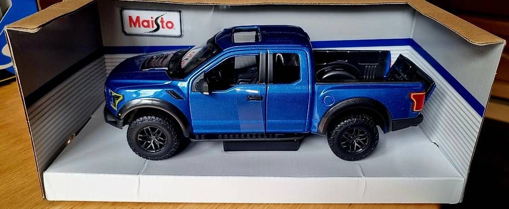 Modellautos: Ford raptor  – Gebraucht aus Untervaz von Rehbock06
