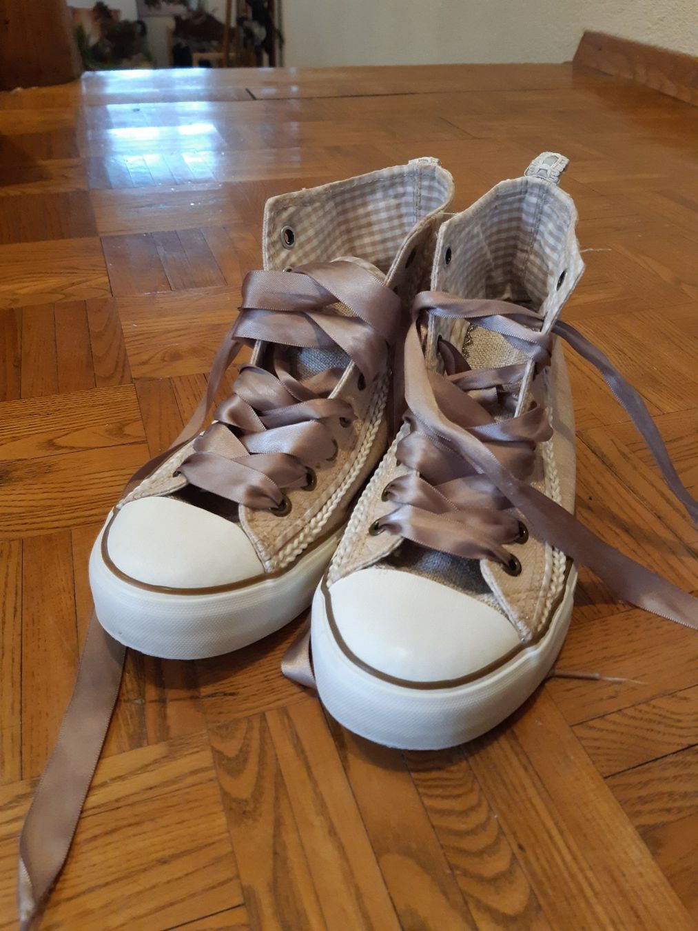 Scarpe per ragazze: schöner Mädchen Trachtensneaker – Usato da Waldkirch venduto da Parry01