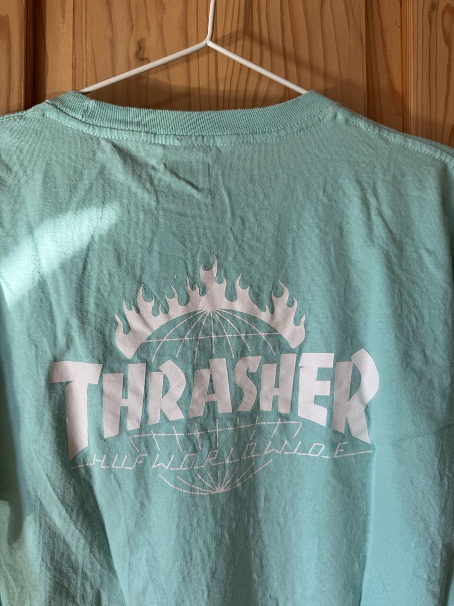 T-shirt: HUF x Thrasher T-Shirt, hellblau, Gr. L – Usato da Hergiswil NW venduto da kaufe_bei_kaufmann 5