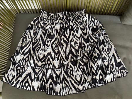 Rock Mini Zebra Muster Grösse XL guter Zustand