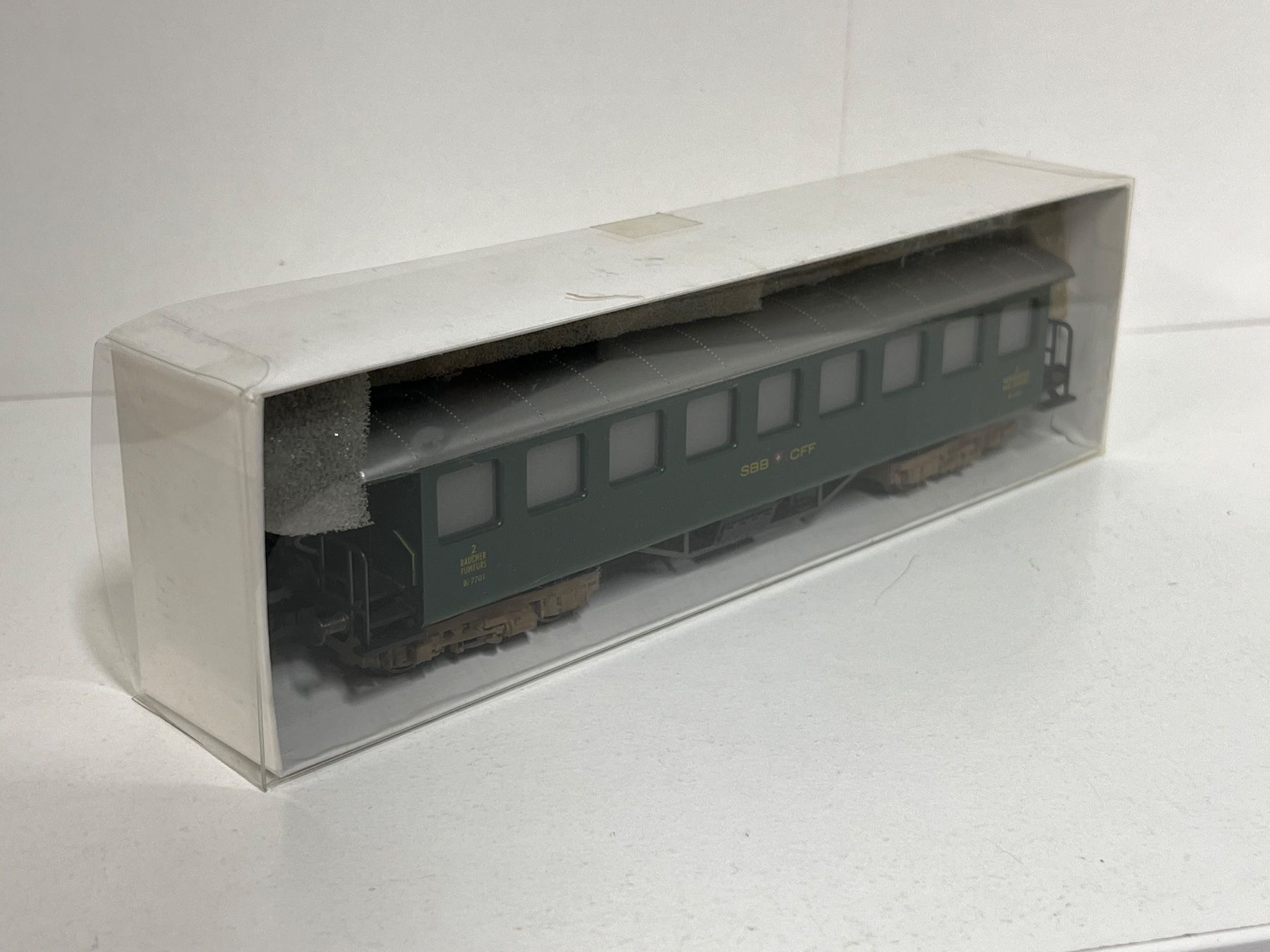 Fleischmann Modellini di ferrovie: Fleischmann 2.Kl. SBB CFF FFS  H0 DC – Usato da Neuenhof venduto da ludovicco 7