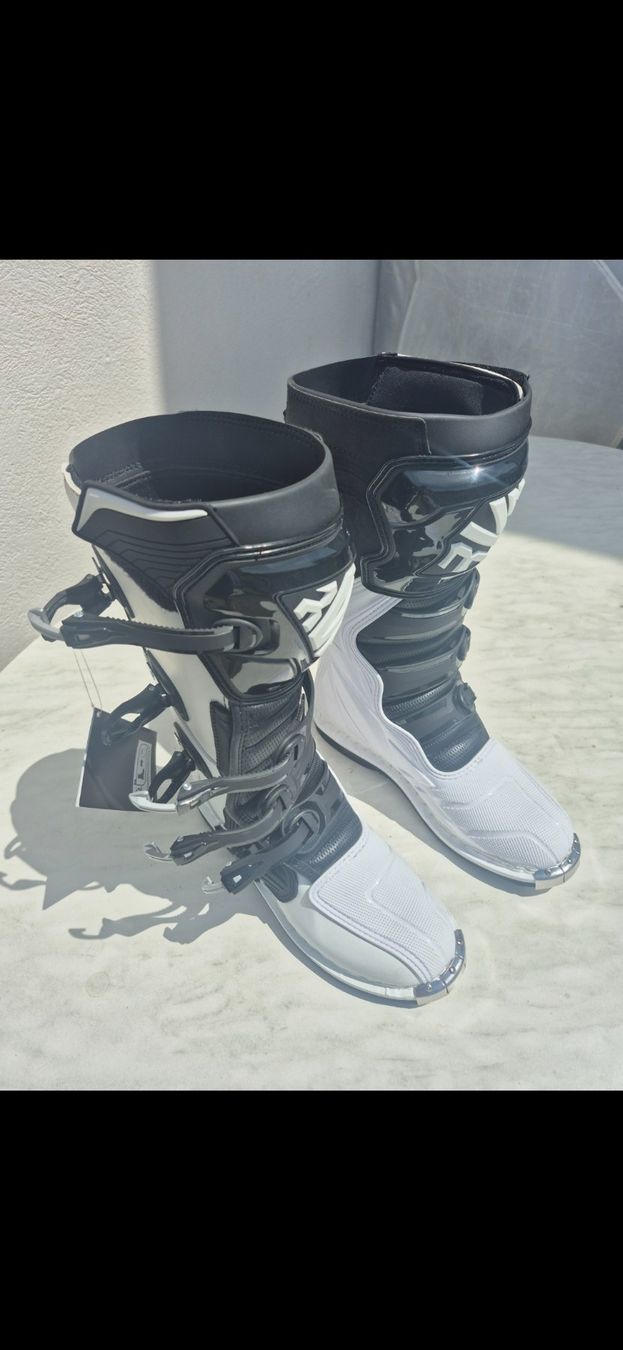 Herrenschuhe: Raven Motocrossstiefel Gr.43 – Gebraucht aus Gibswil von Domi123456789