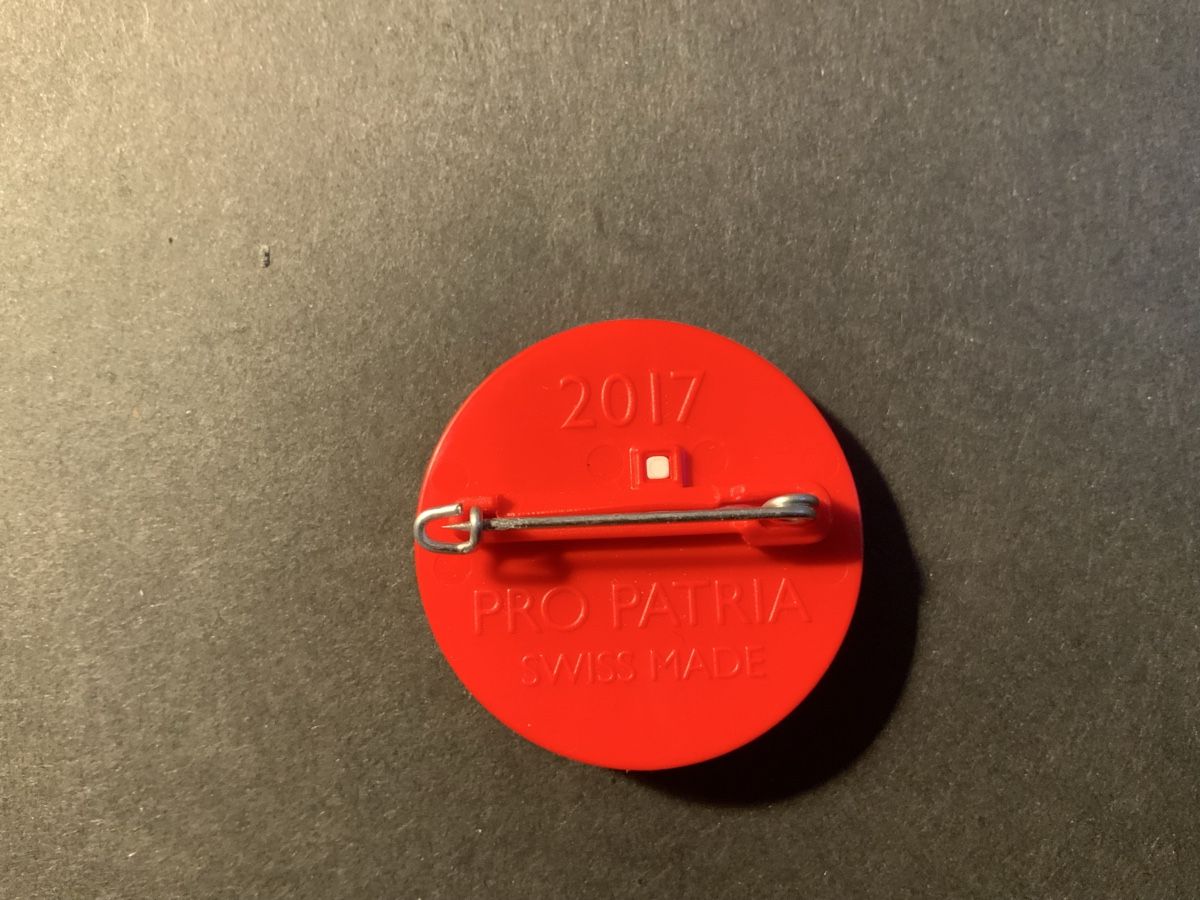Placchette & Badge: Pro Patria Pin – Usato da Binningen venduto da chr_cr5n 1