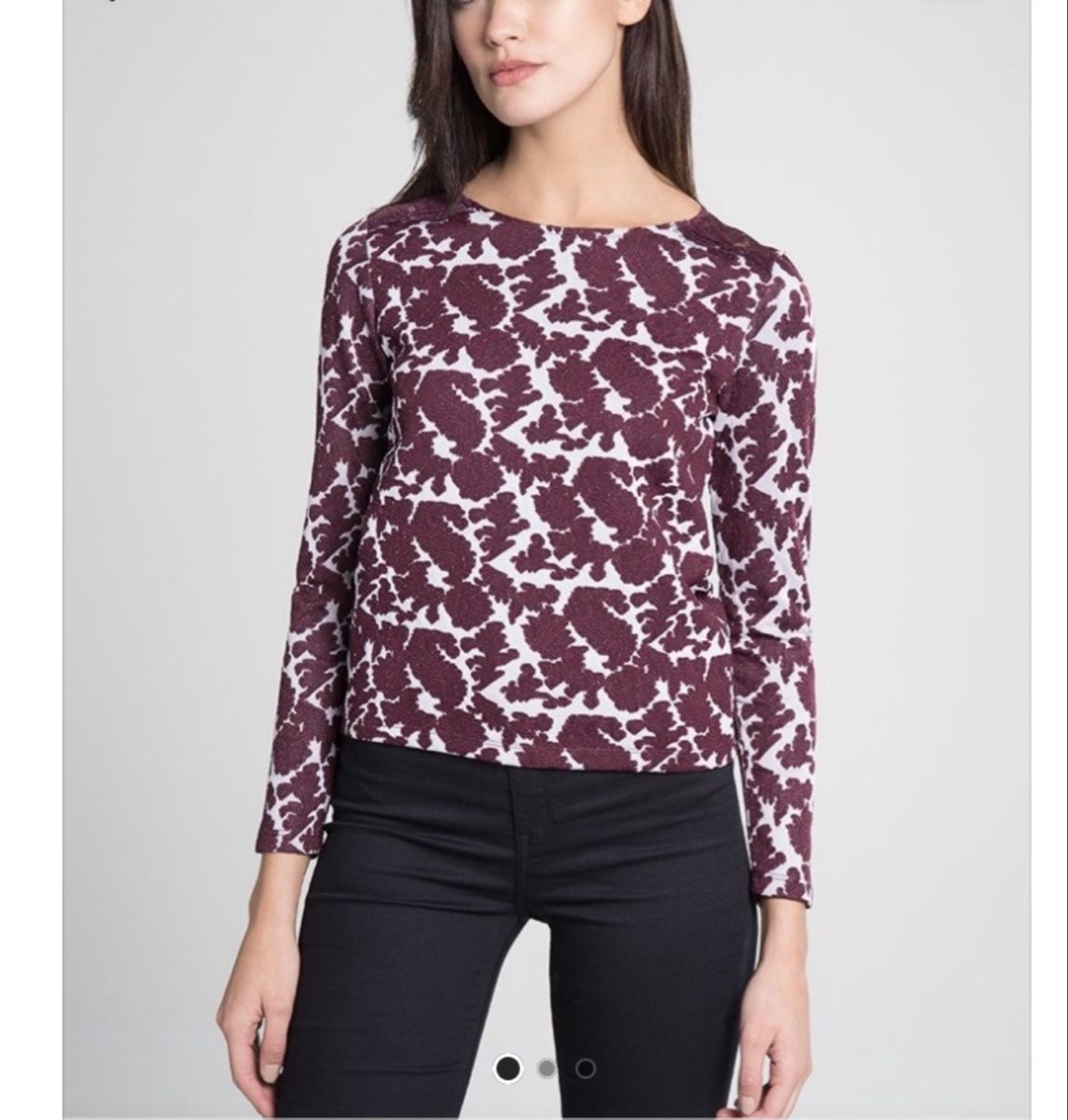 Nafnaf Top: NAF NADunkelrotes Langarmshirt mit Muster – Usato da Zollikerberg venduto da Chita440 2