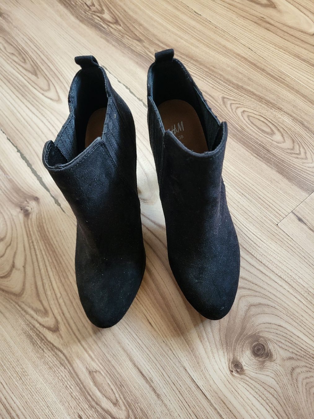 Scarpe da donna: Stiefeletten – Usato da Schüpbach venduto da Mik_dv55 1