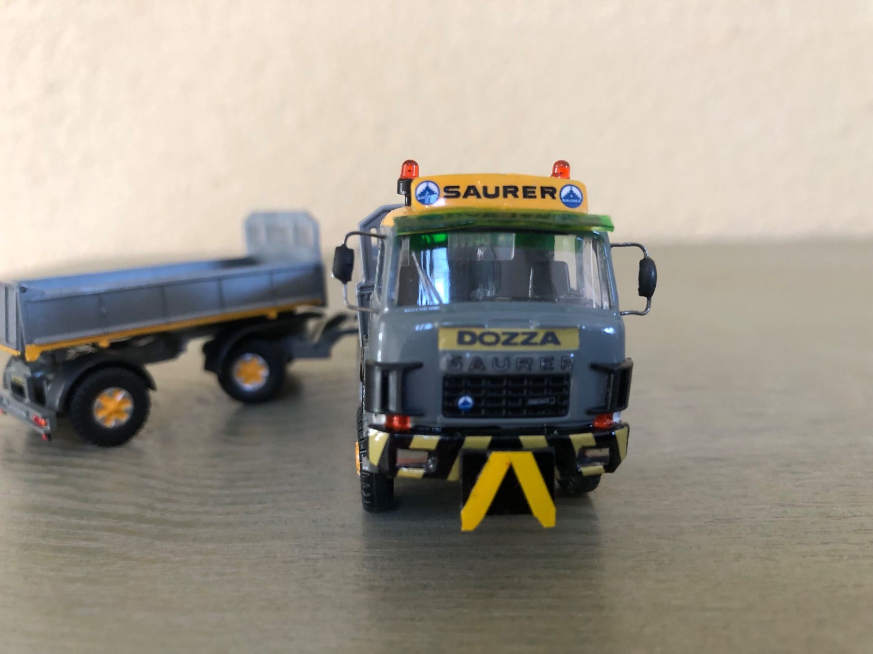 Voitures modèles: Saurer – Neuf (Voir description) à Bennau par Wjoni 5