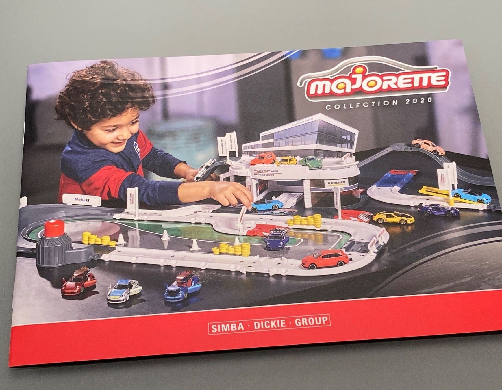 Modellini d'auto: Majorette Spielzeugauto Katalog 2020 – Nuovo (secondo la descrizione) da Muhen venduto da knoxxx