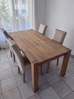 Holztisch inkl. 4 Stühlen