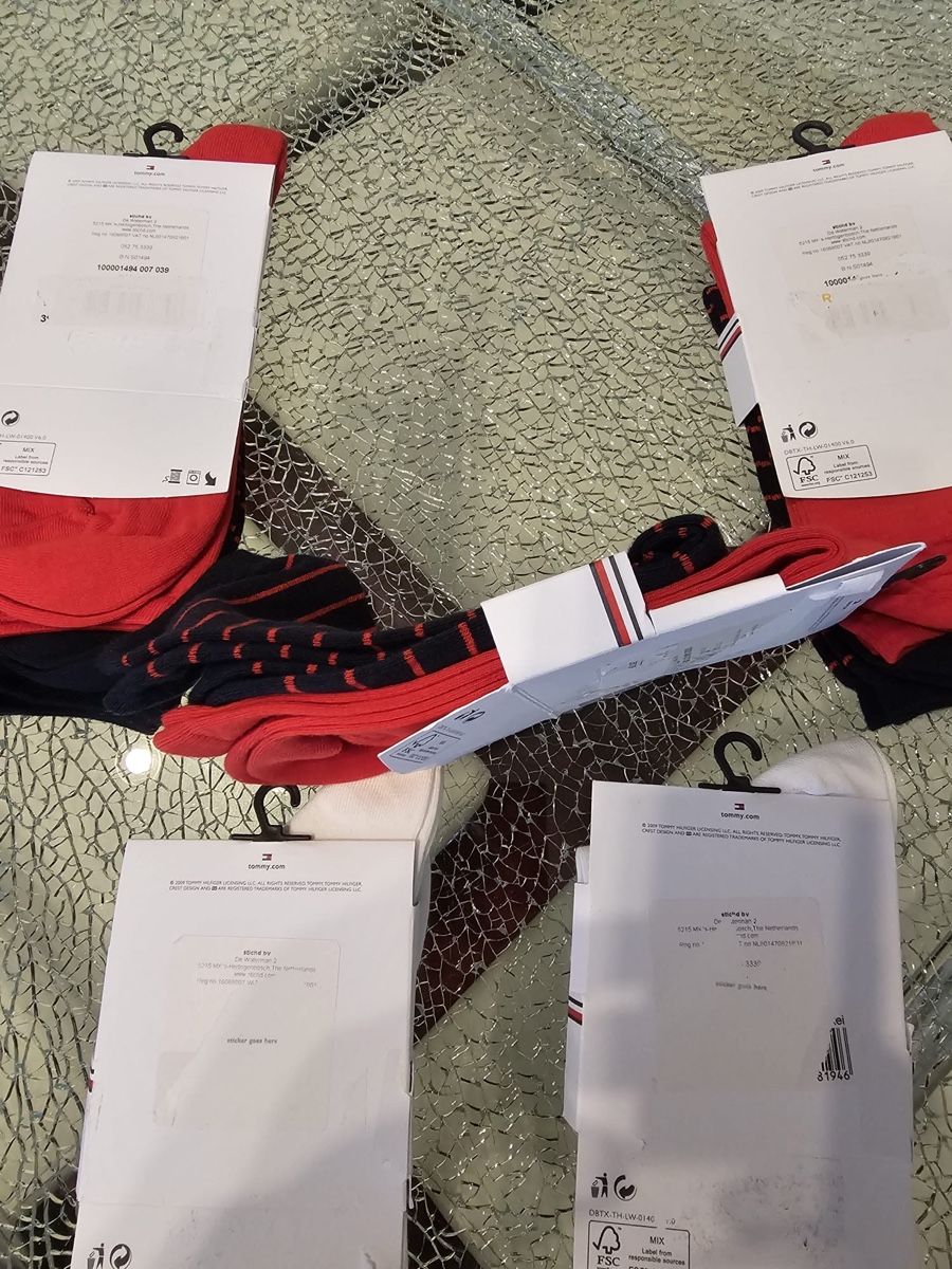 Tommy Hilfiger Calze: Tommy Hilfiger Gr. 39-42 – Nuovo (secondo la descrizione) da Luzern venduto da Edii025 4