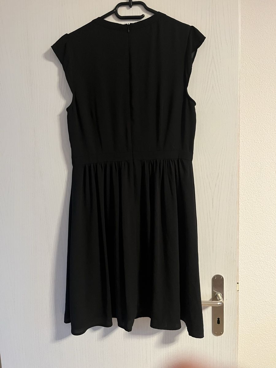 Vestiti: Oasis edles Damen Kleid mit Spitze Gr. 40 – Nuovo (secondo la descrizione) da Frauenfeld venduto da Repsol_Vani 5