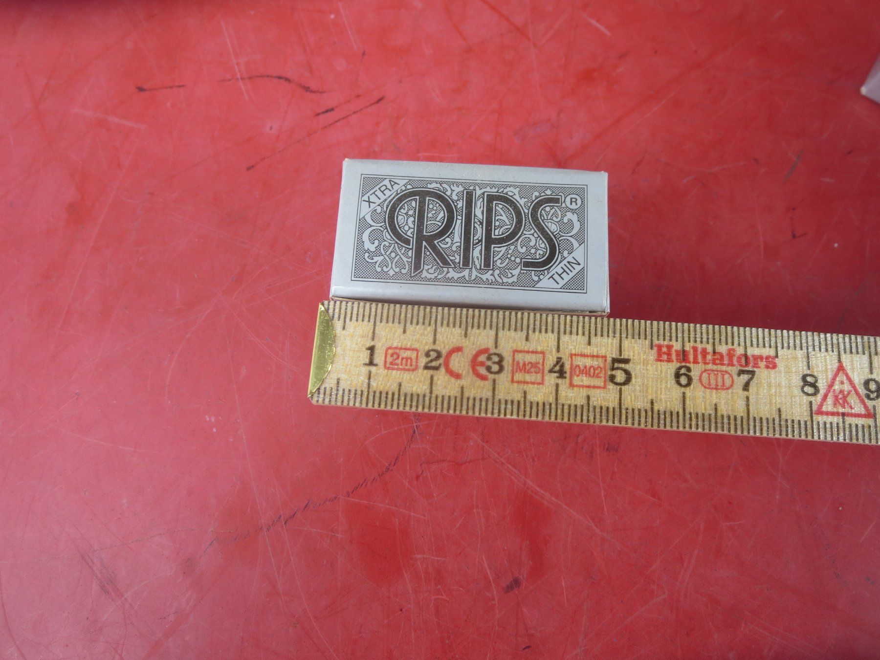 Tabacchi: 23 x Rips Zigarettenpapier – Usato da Wolfhalden venduto da Quiria68 2