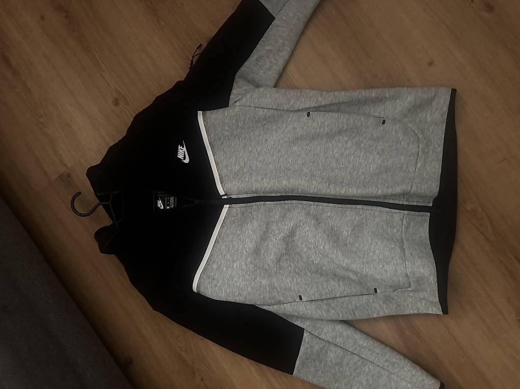Giacche: Nike Tech fleece – Nuovo e nell'imballaggio originale da Neuhausen venduto da agh_g2nd 1
