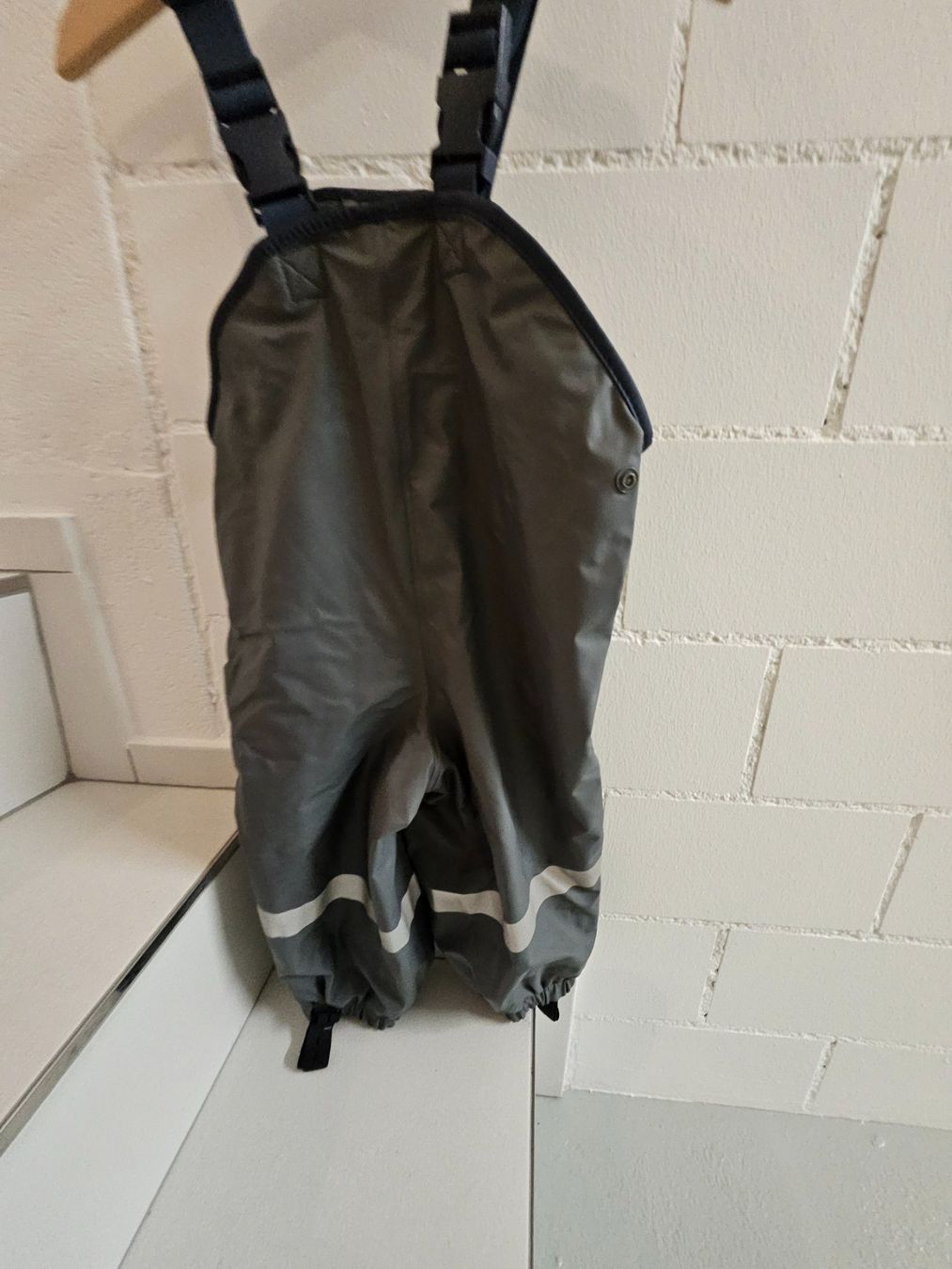 Pantaloni: Regenhose Grösse 86 – Usato da Kefikon TG venduto da Livline 1