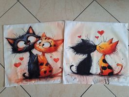 2 Kissenbezüge mit süssen Katzenmotiven (45x45cm)