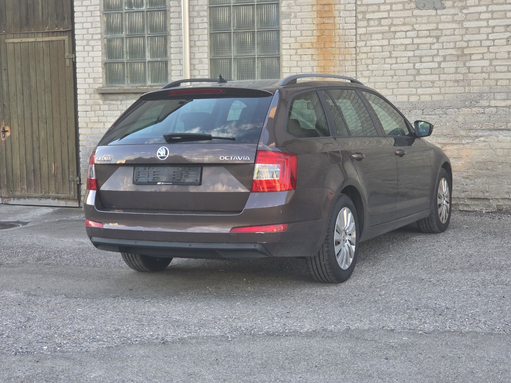 Skoda Automobili: Skoda Octavia 1.6 TDI – Usato da Gossau SG venduto da mai_zmd7 2
