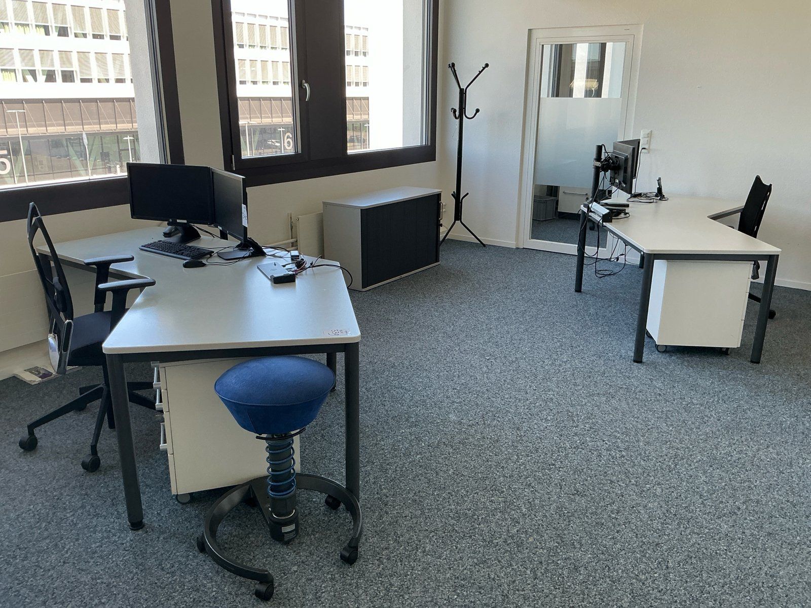 Scrivanie: Hochwertige Büromöbel – Usato da Zürich venduto da PIPM_Switzerland 8