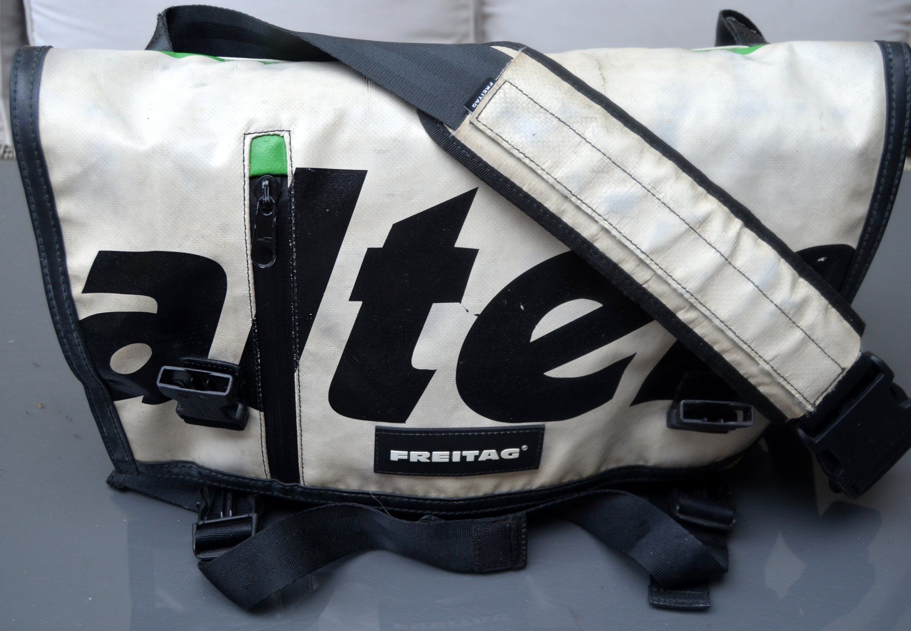Freitag Taschen: Freitag  Tasche / sac – Gebraucht aus Collonges von arashee 2