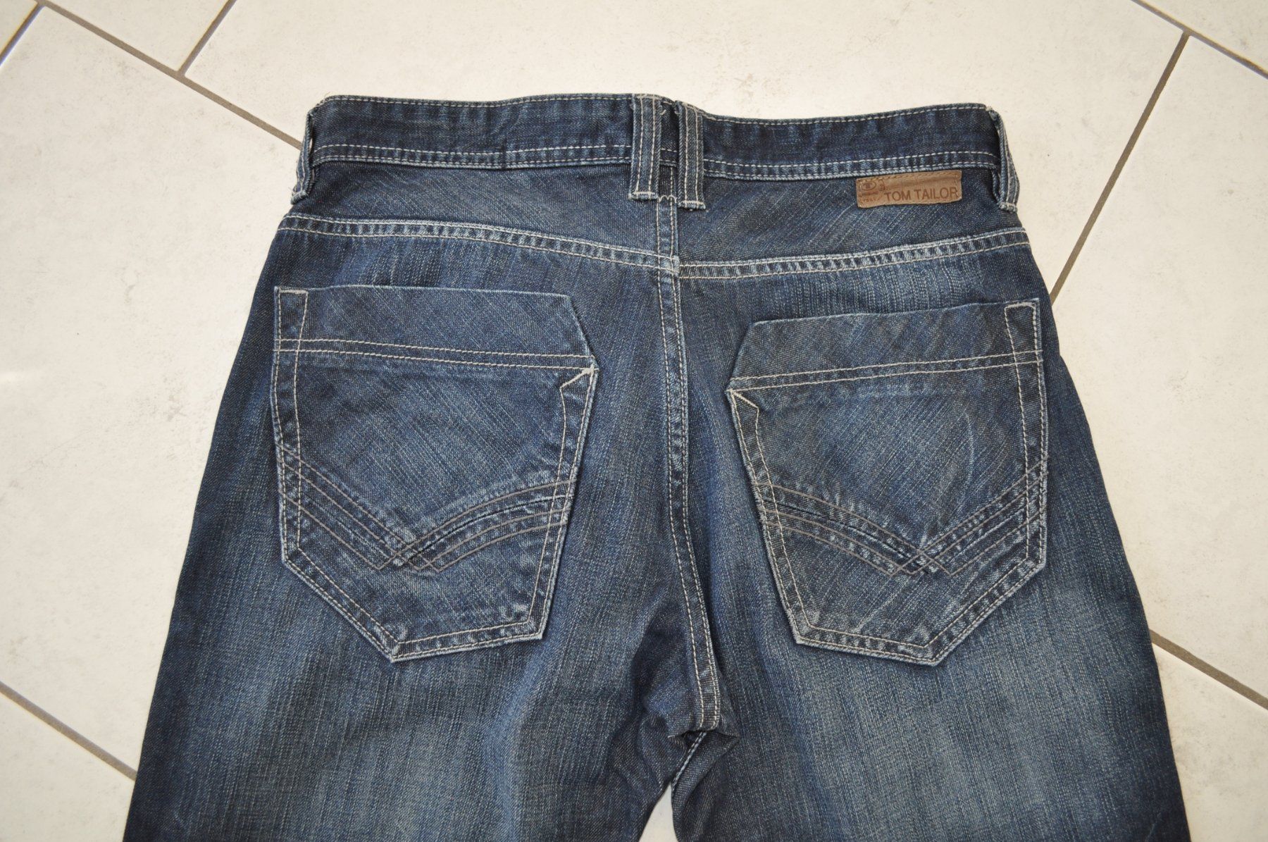 Tom Tailor Jeans: tolle Jeans – Usato da Grüsch venduto da Benggeli 2