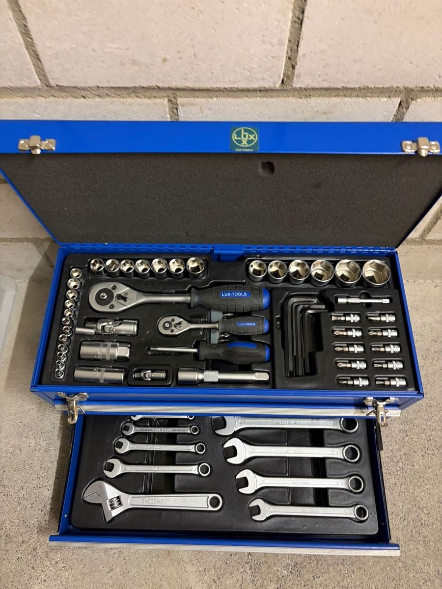 Lux Tous les outils: LUX Werkzeug Box – Neuf (Voir description) à Greifensee par ann_ms2c 2
