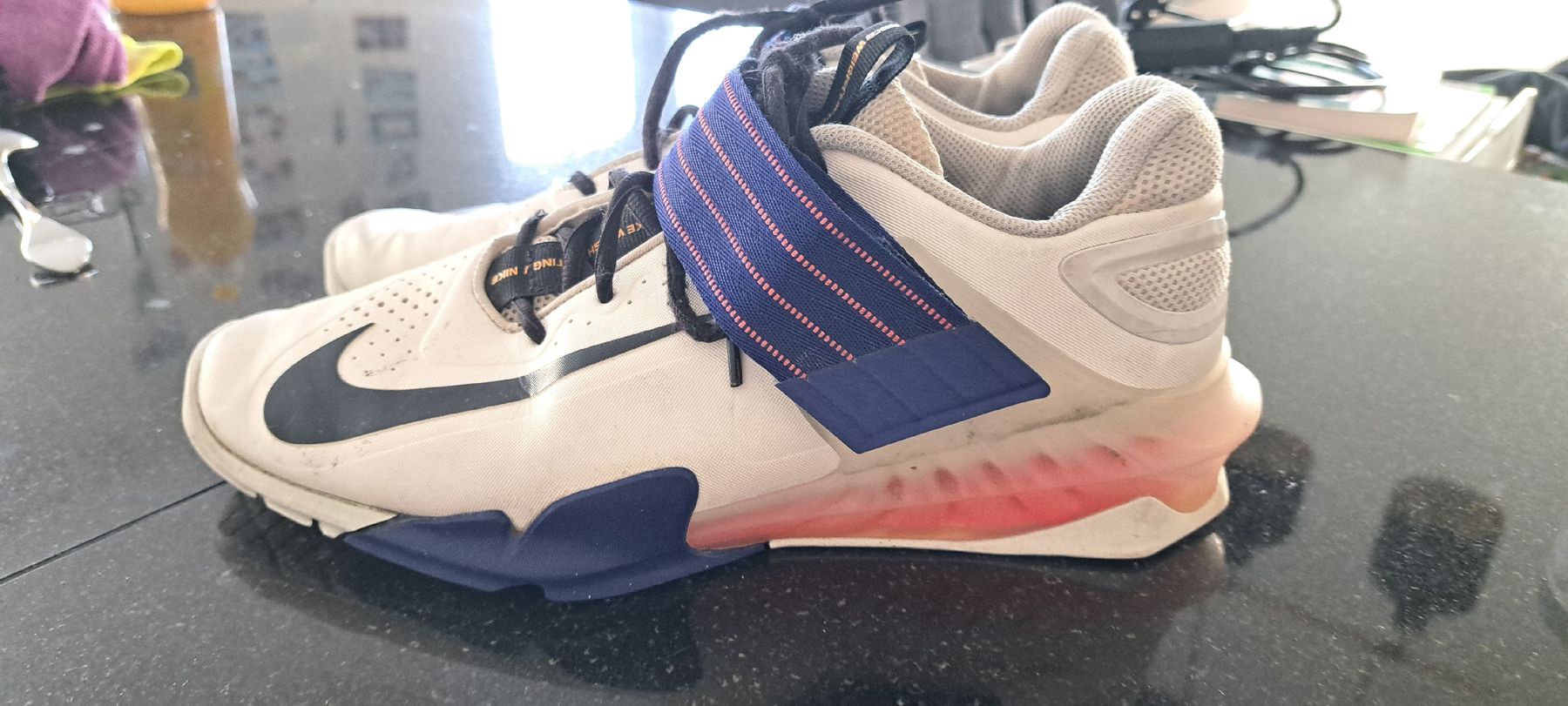 Nike Scarpe da uomo: Chaussures musculation Nike, weightlifting, haltero – Usato da Hombrechtikon venduto da Atroms47 1