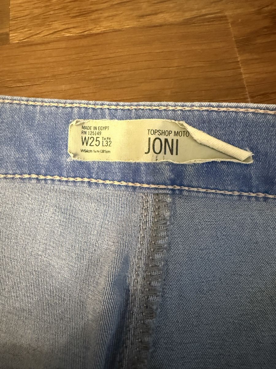 Topshop Jeans: Topshop Joni Jeans W25 L32 – Gebraucht aus Zürich von Yuece 1