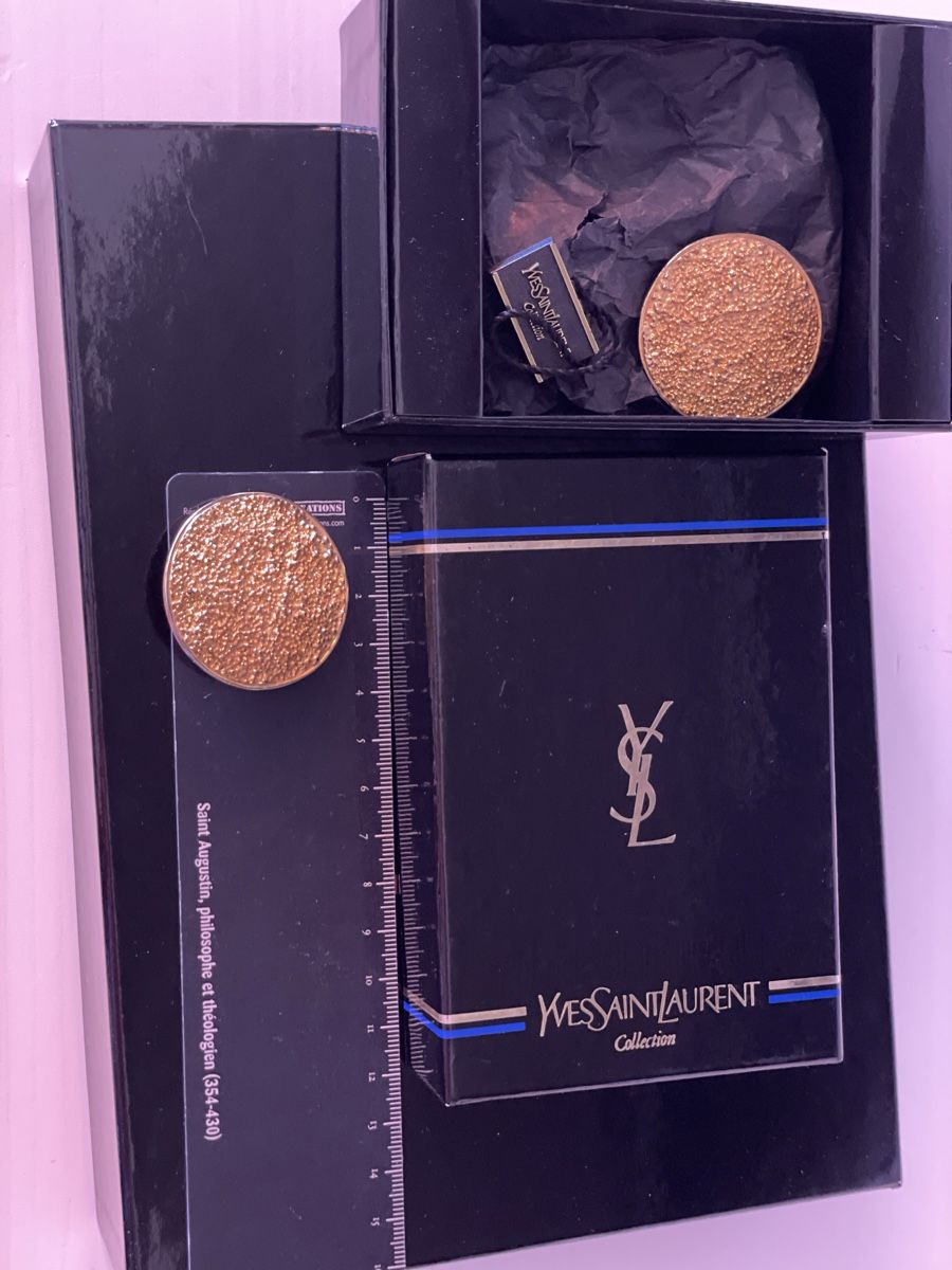 Orecchini pendenti & Orecchini a lobo: Boucles d’oreilles Vintage YSL – Nuovo (secondo la descrizione) da Versoix venduto da Pti-pois 3