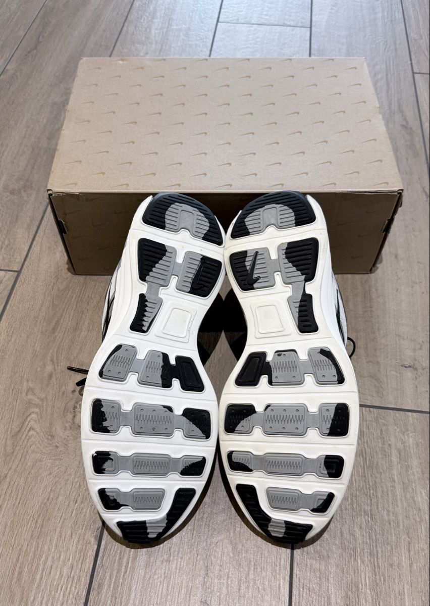 Nike Chaussures hommes: Nike Lunar Roam 43 – D'occasion à Savièse par Cedric007 4