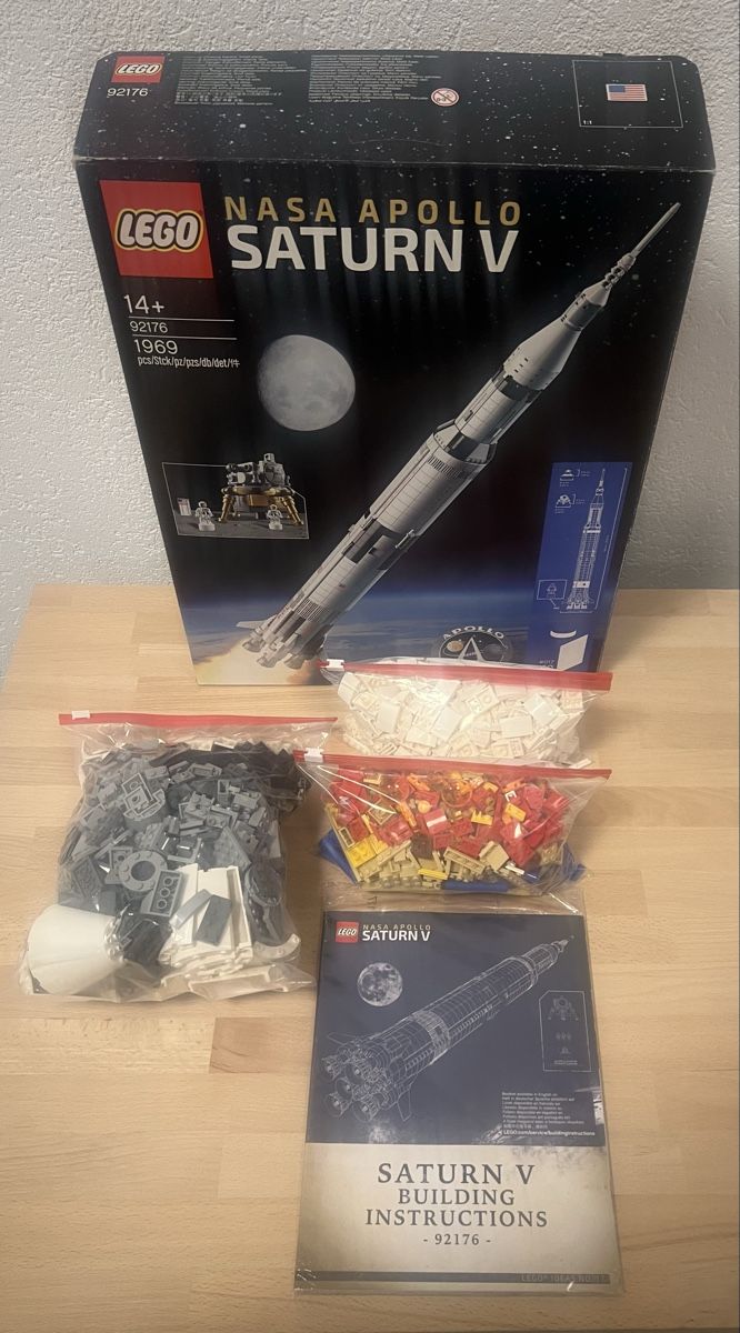 Lego Jeux de construction: LEGO NASA Apollo Saturn V 92176 – Neuf (Voir description) à Frinvillier par Tulepule 2