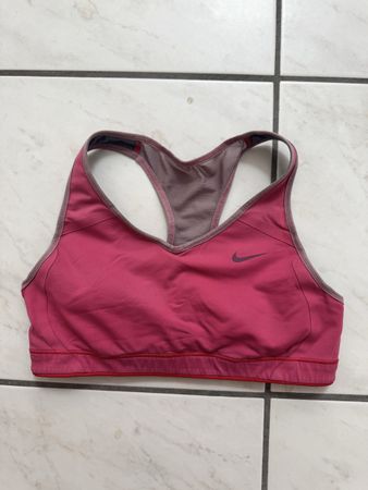 Reggiseno sportivo Nike rosa taglia S usato