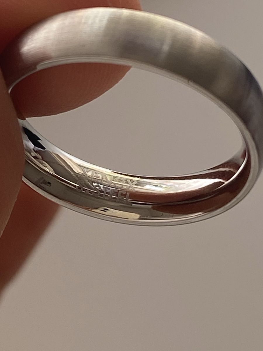 Anelli: Xenox Silberne Edelstahl Band Ring – Nuovo (secondo la descrizione) da Givisiez venduto da dor_xb9k 2