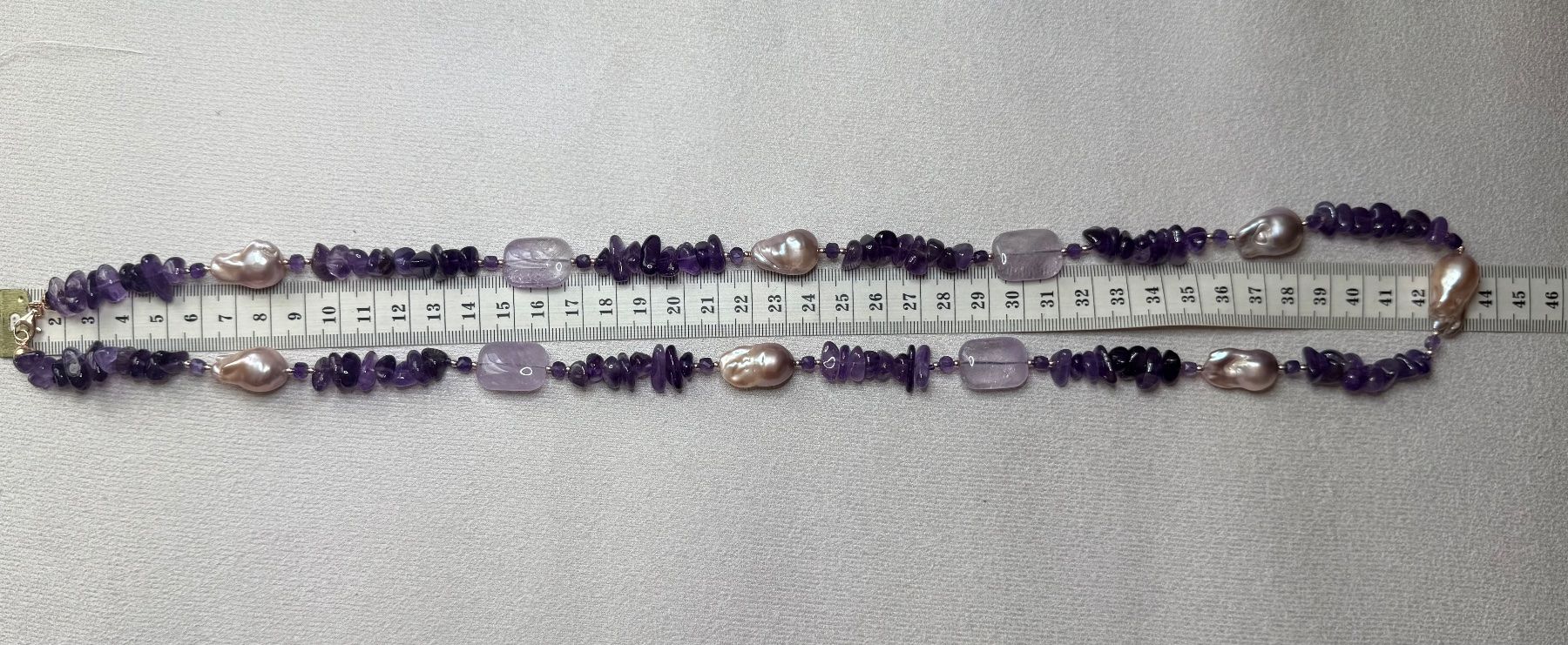 Ketten: Neue Halskette mit Amethyst, Barockperlen, Silberverschluss – Neu und originalverpackt aus Lamone von LaCantinaMagica 8