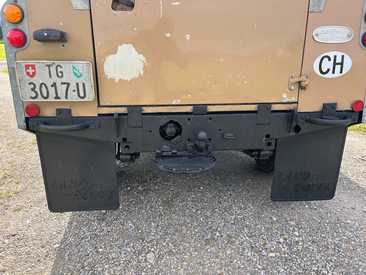 Land Rover Automobili: Land Rover 88 Serie 3 Station Wagon – Usato da Sirnach venduto da MaechlerAutomobile 9
