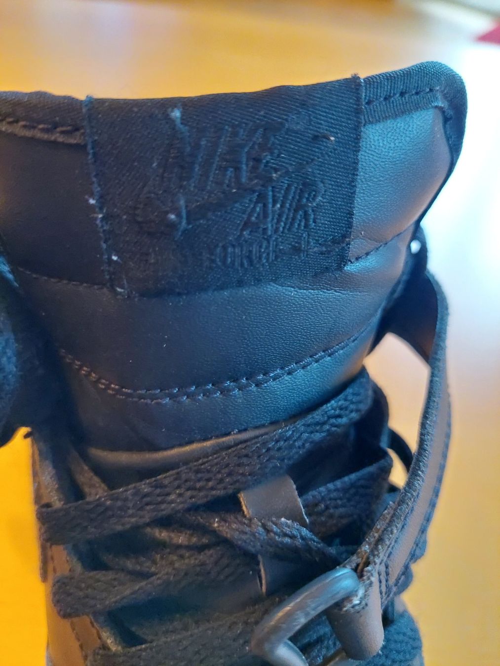 Nike Scarpe per ragazzi: Nike Air Force 1 Winterschuhe  Gr.37.5 – Usato da Zürich venduto da xxyy00 6