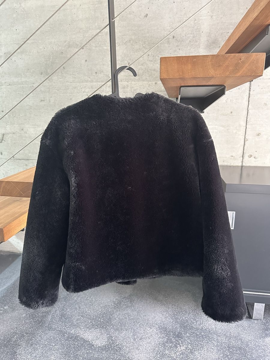 Pimkie Giacche: Schwarze Kunstfelljacke – Usato da Romanshorn venduto da laa_279h 1