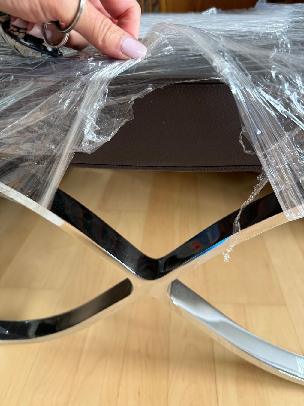 Knoll Poltrone: Original Barcelona Chair mit Hocker – Usato da Küssnacht am Rigi venduto da charly84 2