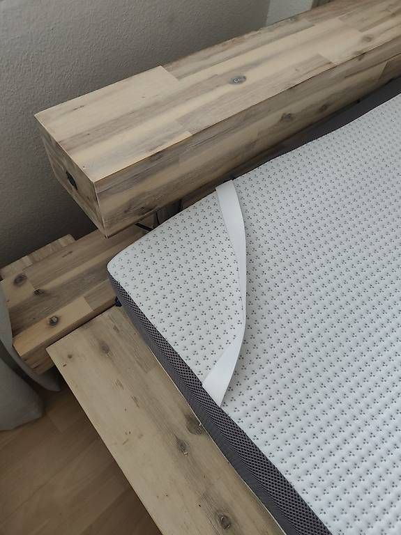 Betten: Komplett Bett 160x200 – Gebraucht aus Emmenbrücke von AKTA3123 4