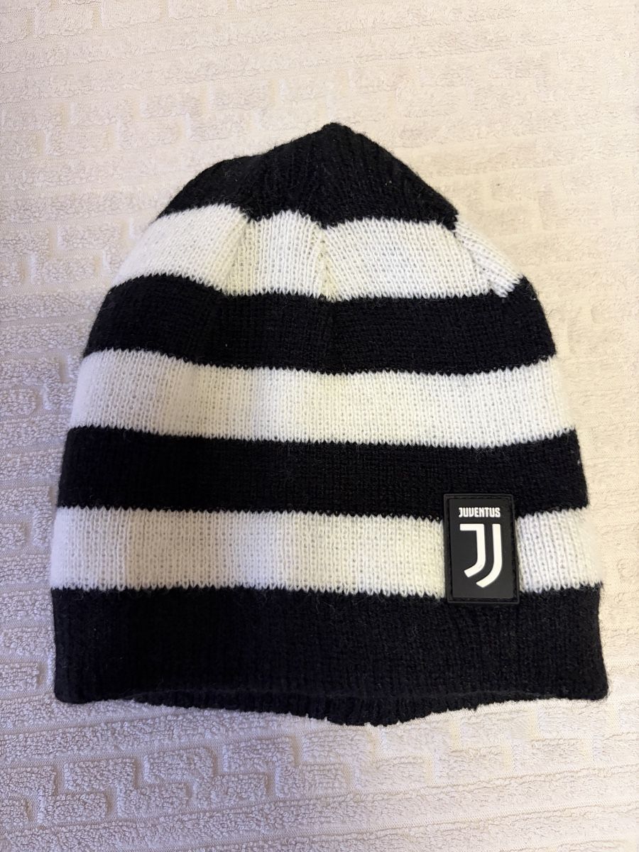 Berretti & Sciarpe: JUVENTUS Bonnet bébé – Nuovo e nell'imballaggio originale da Le Landeron venduto da Gianns46 1